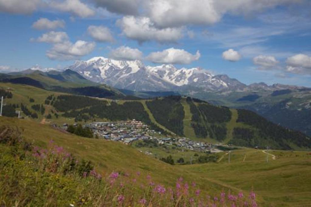 Lagrange Vacances Les Chalets Du Mont Blanc Hauteluce Eksteriør bilde